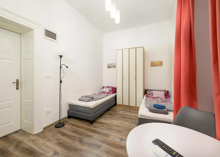 Tiho & Nena Apartament *