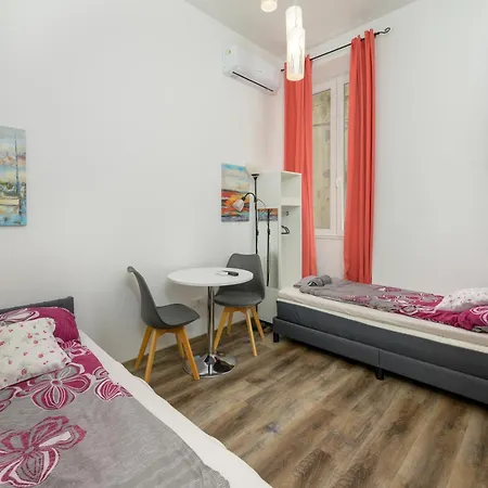 Tiho & Nena Appartement *