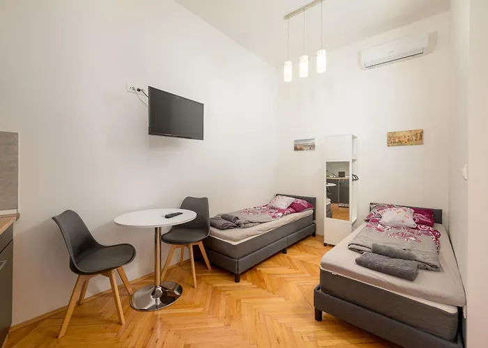 Apartment Tiho & Nena